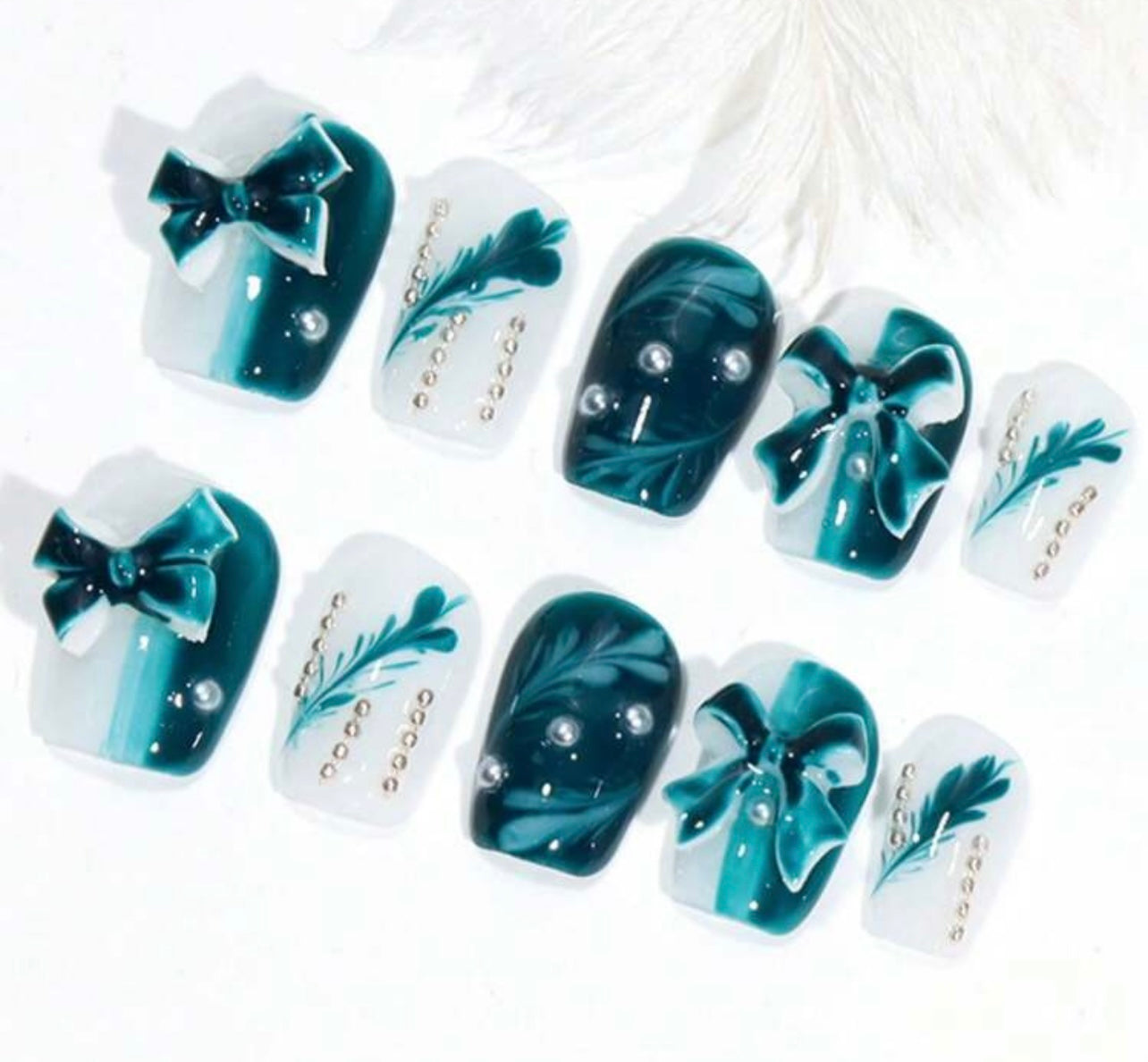 Winter Fest Press on nails