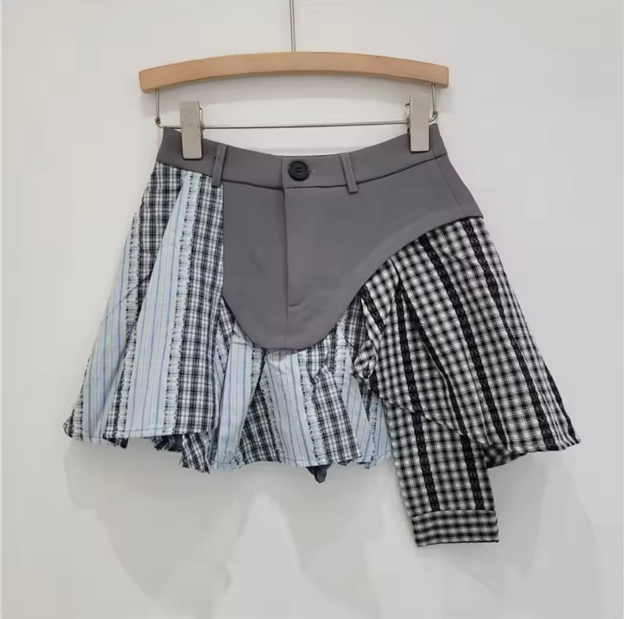 Gray Irregular Plaid Skirt