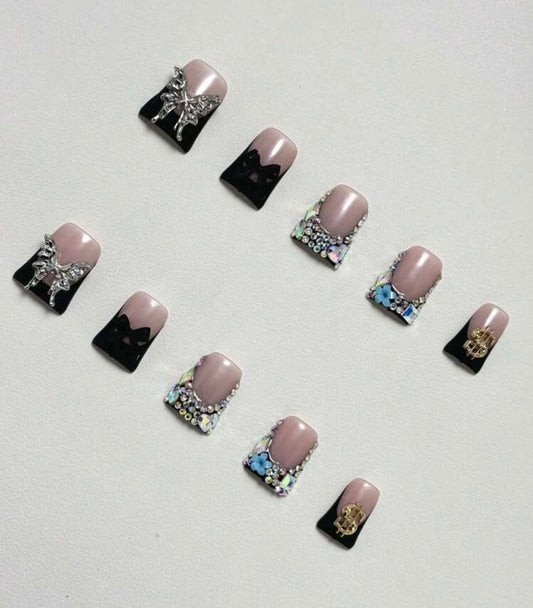 Black Duckie Press on Nails